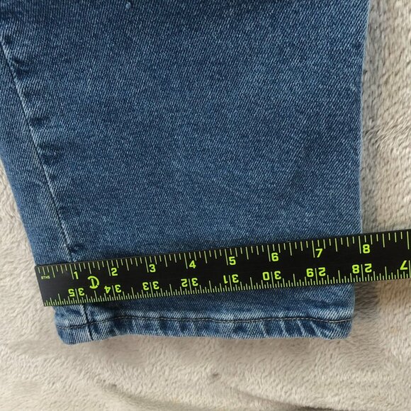 Wrangler Mens Jeans 34x30 Relaxed Fit Blue Denim Straight Leg Classic Casual - Picture 7 of 14